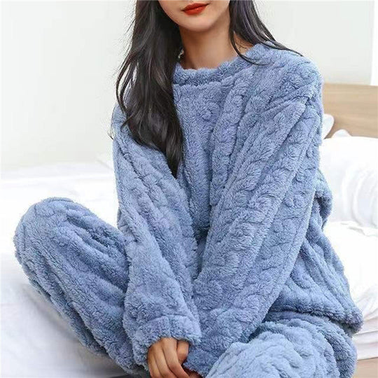 Damen Fleece Pyjama Set – Weich, Warm und Atmungsaktiv