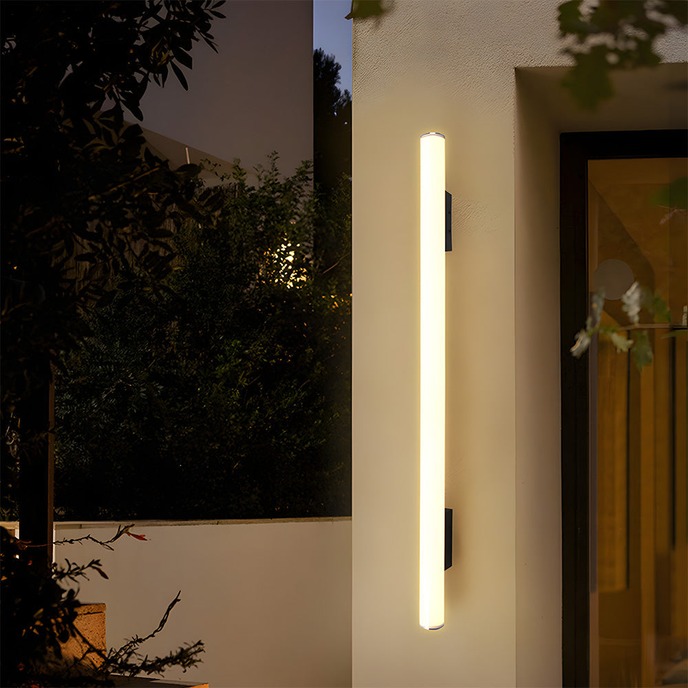 Minimalistische weiße LED-Außenwandlampe – schlankes Design & wetterfest (IP65)