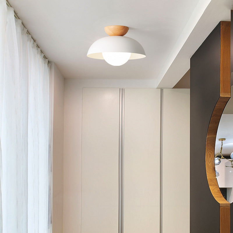 Moderne minimalistische Deckenleuchte – Halbeinbau-Modell
