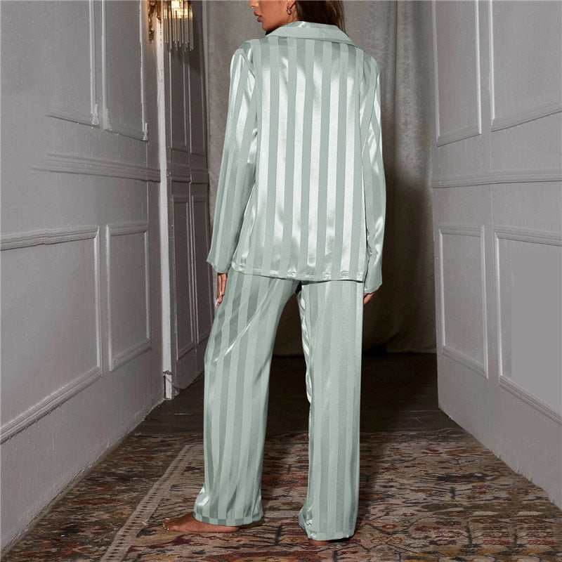 Zijden Pyjama Dames – Luxe & Comfort voor de Nacht