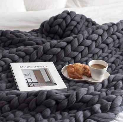 Handgebreide Merinowol Deken – Luxe Warmte & Ambachtelijke Charme
