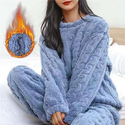 Damen Fleece Pyjama Set – Weich, Warm und Atmungsaktiv