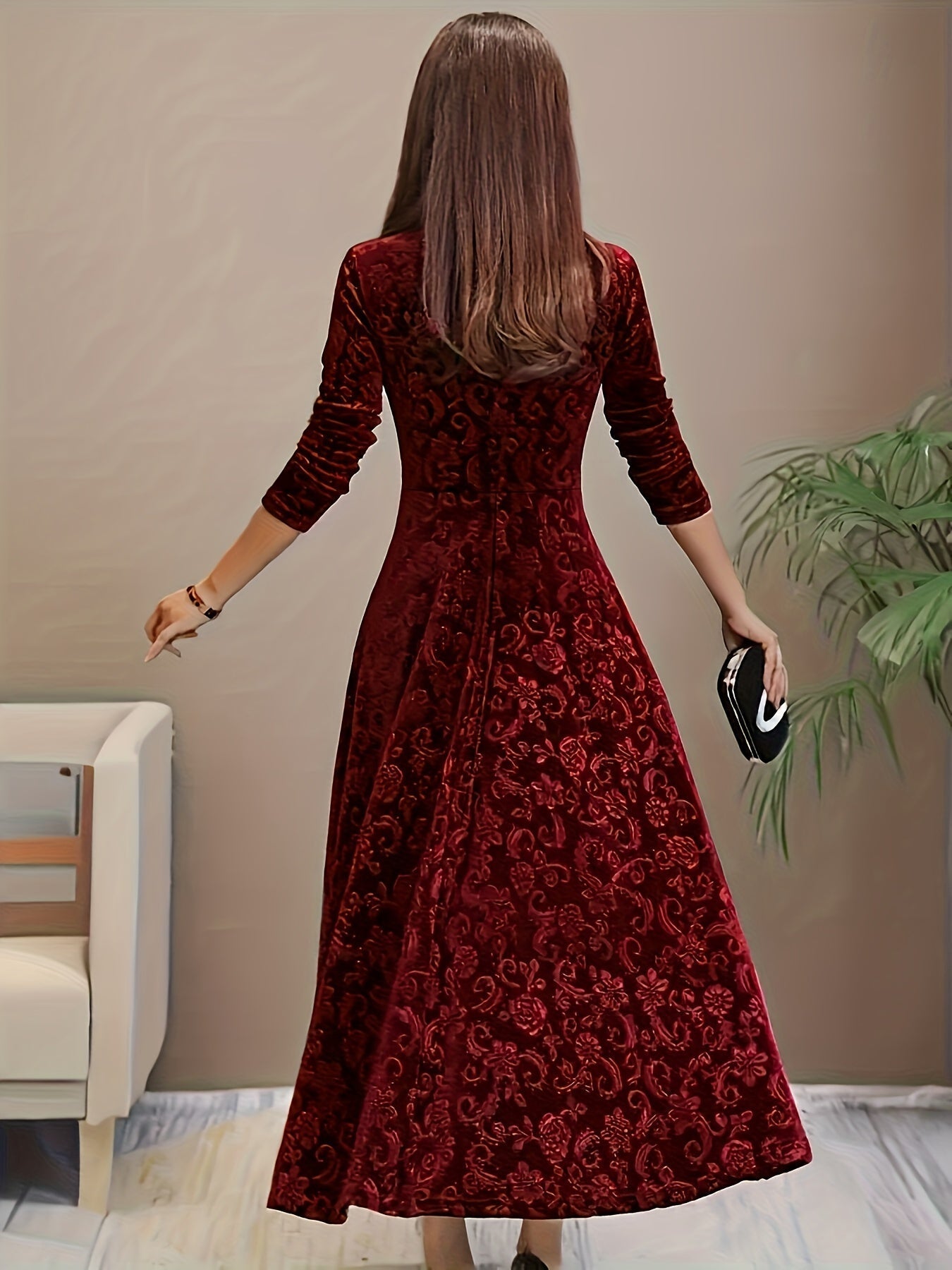 Samt Blumenkleid mit quadratischem Ausschnitt – Für jede Jahreszeit