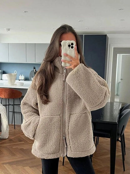 Stijlvolle Dames Teddyjas – Zacht en Warm voor Herfst en Winter