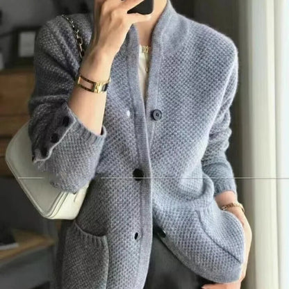 Dames Jas van Dikke Wol – Warm, Stijlvol & Tijdloos