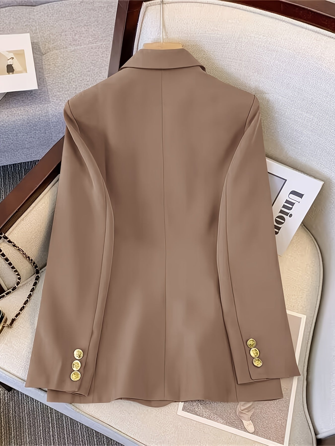 Elegante Slim Fit Damesblazer met Gouden Knopen