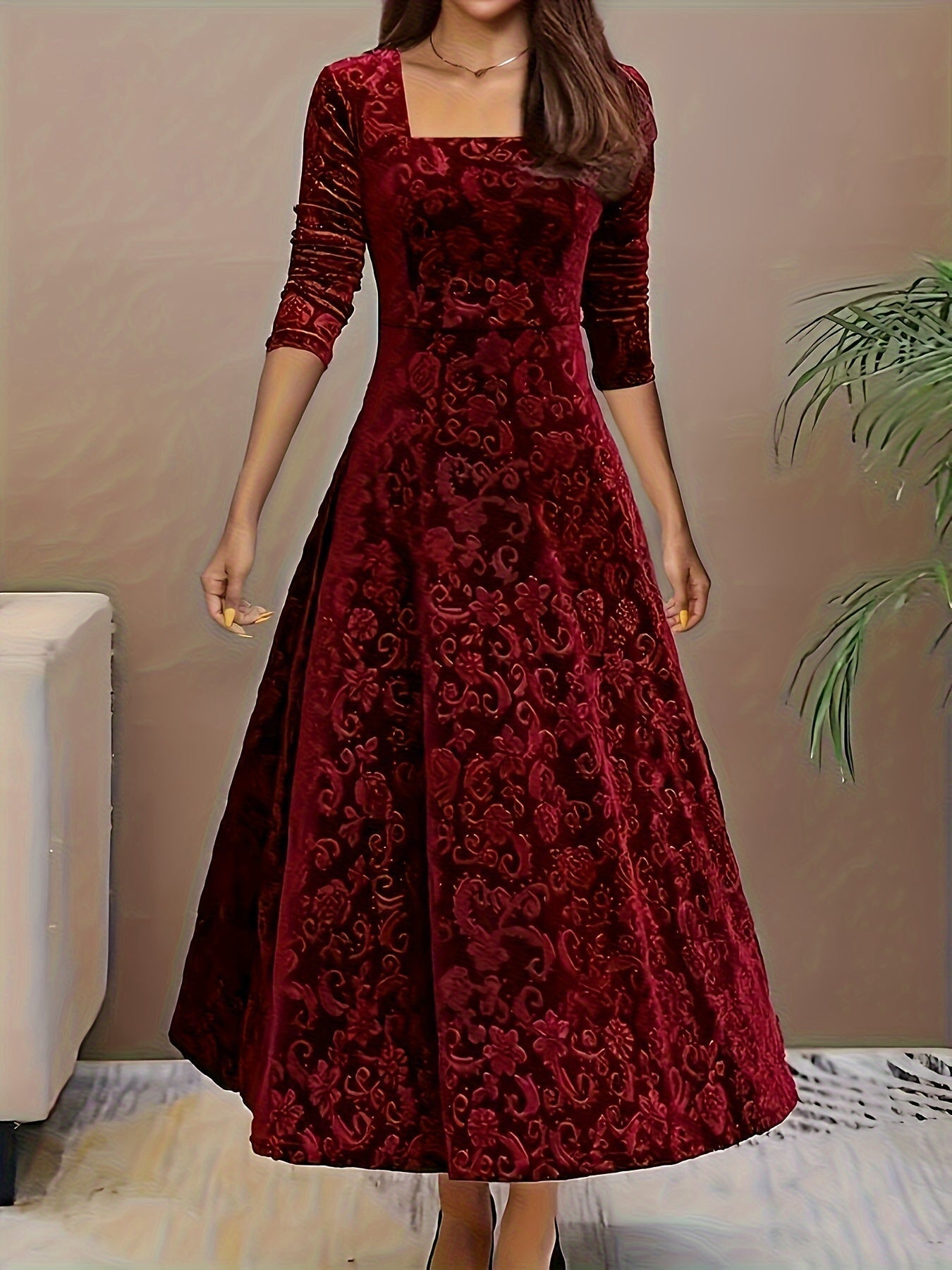 Samt Blumenkleid mit quadratischem Ausschnitt – Für jede Jahreszeit