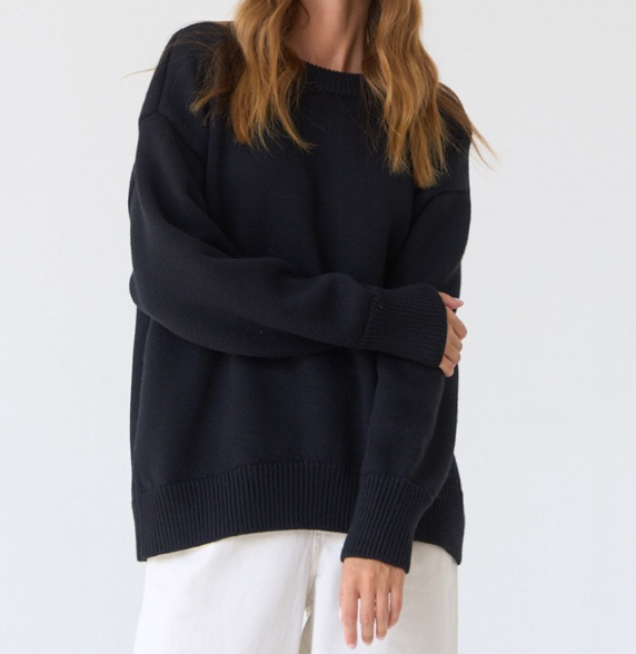 Oversized Damenpullover – Gestrickter Pullover mit Rundhalsausschnitt und lockerer Passform