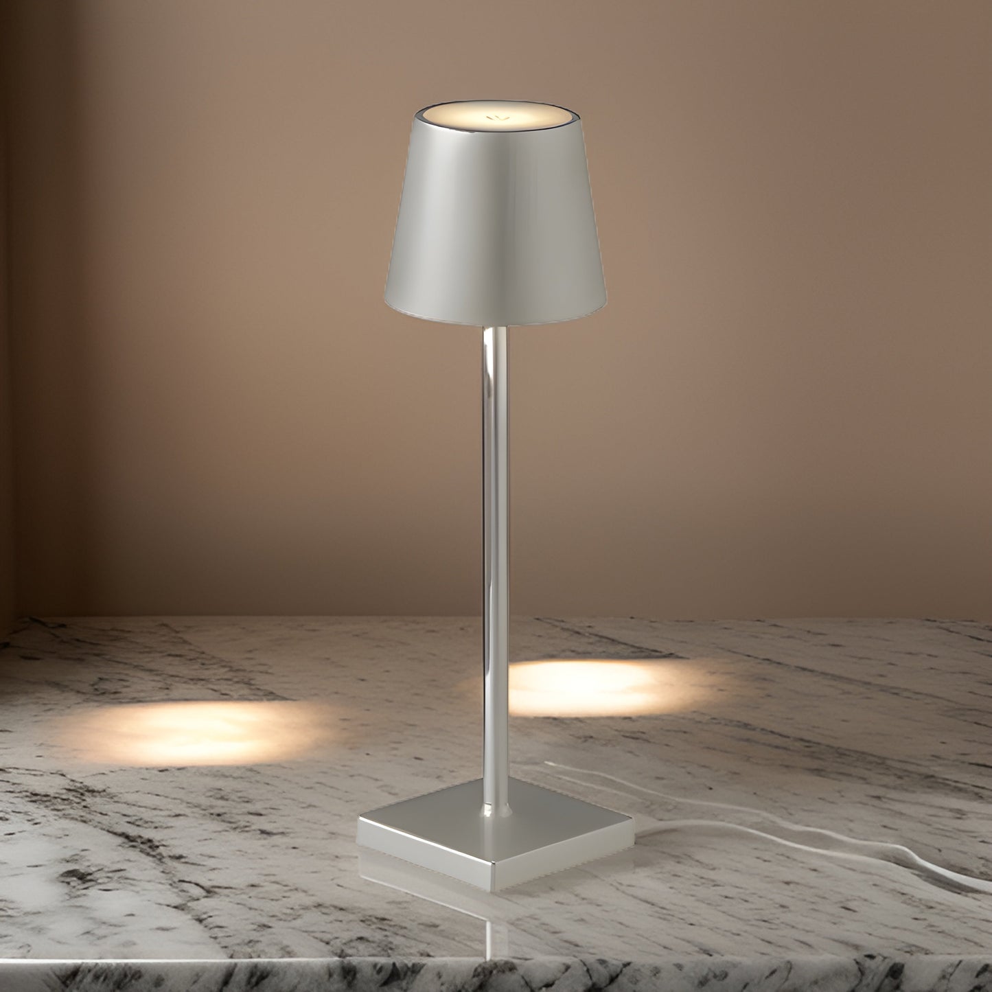 Nordia Light – Draadloze Oplaadbare LED Tafellamp met Touch Dimfunctie