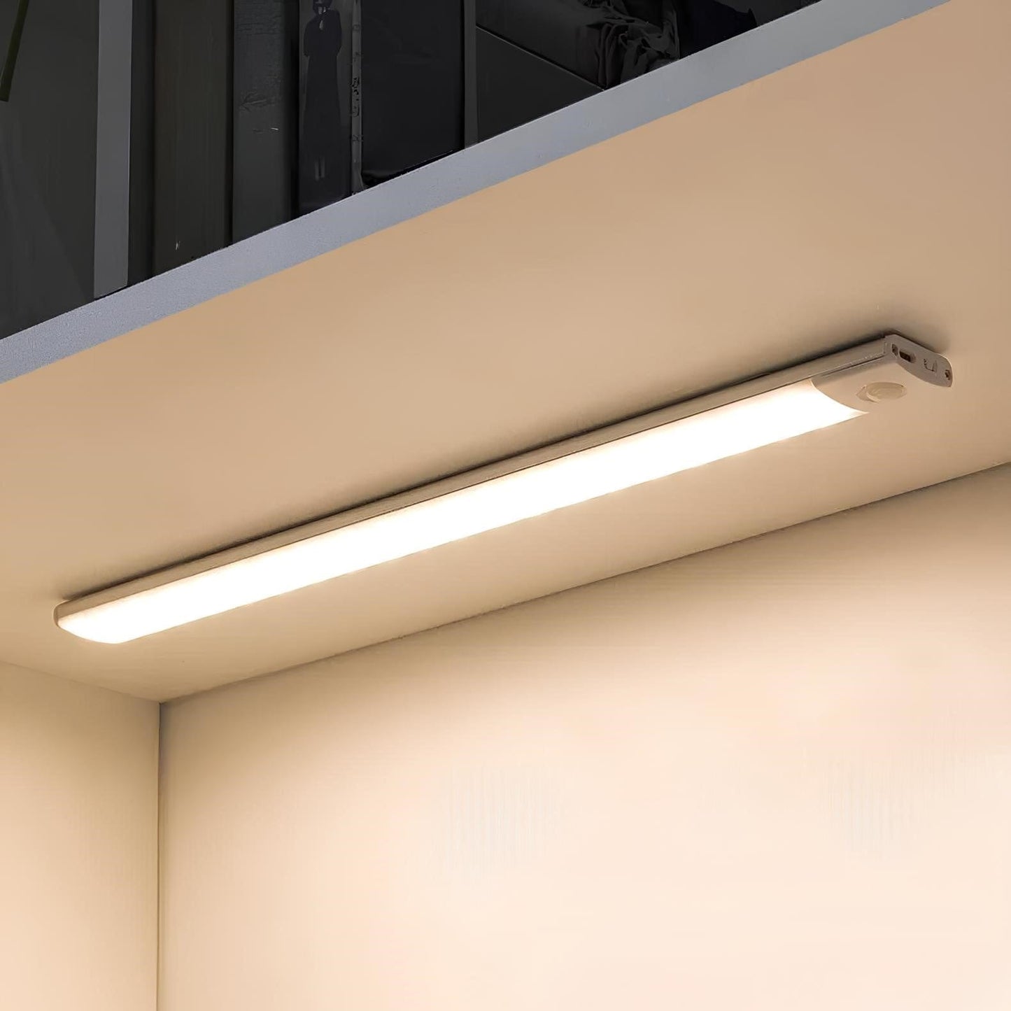 Rechargeable Motion Sensor LED Cabinet Light - Under Cabinet Motion Lights